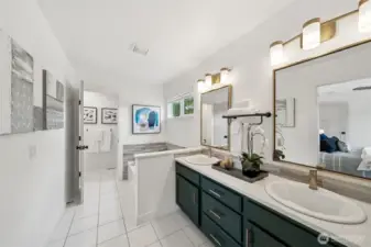 5 piece master bath