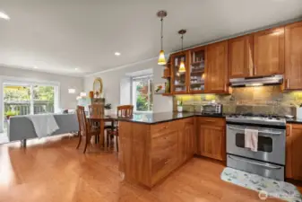 Kitchen features SS appliances and brand new Bosch dishwasher.