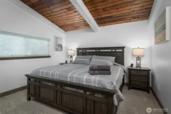 Primary suite