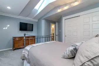 Primary Suite is light and bright with Skylights, perfect for stargazing!