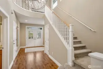 The gorgeous laminate wood flooring goes throughout the main level.
