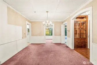 Dining room has a seat for all!