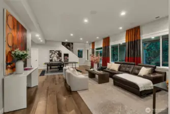 Huge basement bonus room with built in surround sound