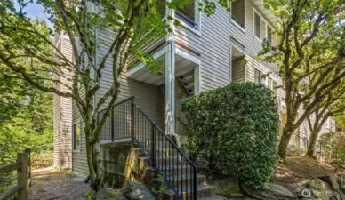 Corner unit with privacy.