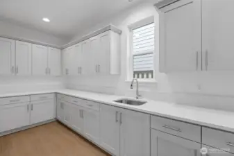 Builder Photos - 2822 4 Bed, 3.5 Bath 2 Car Garage (L)