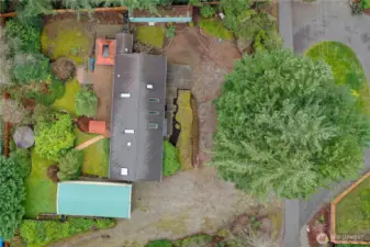 What a great site, level, private, 2 gates with a fabulous RV garage.  What more could you want?