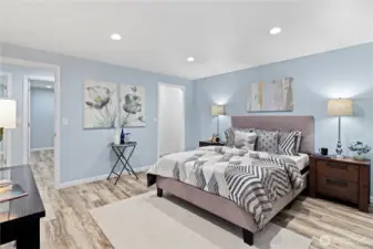 Walk-in closet to the left