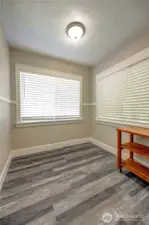 Eating nook off kitchen