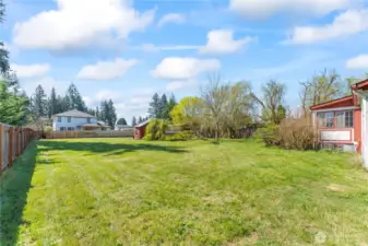 Manufactured Home/ADU Yard