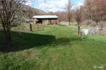 Entrance to separately fenced pasture.