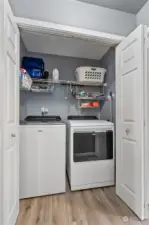 Laundry area (washer and dryer stay)