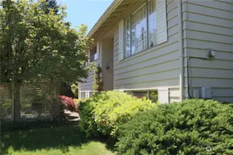 4 bedrooms, 1 3/4 bathrooms. 2088 Sq. Ft. split level close to downtown Edmonds. Spacious 10,019 Sq. Ft. Lot.  Fixer with solid bones.  One owner. As-IS Estate Sale.