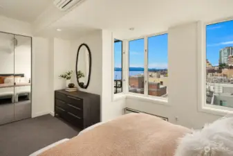 Bedroom overlooking Pike Place Market and views of the Bay.