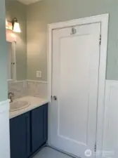 Unit 1 Main bath