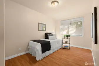 Back Unit Bed 2