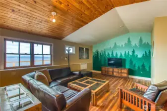 Living area in Common Room