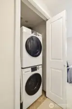 Washer / Dryer in unit