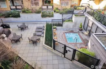 Community hot tub and BBQ area