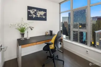 Den/Office with Inspiring City View