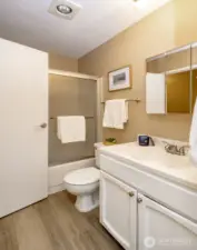 Full bathroom