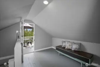 Upper floor with access to blacony