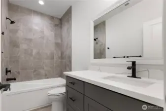 PHOTOS ARE FOR ILLUSTRATION PURPOSES