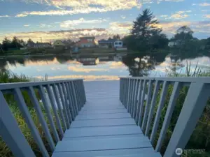 The dock also features a kayak assist, giving you the easiest access to 23 miles of fresh waterways to explore!