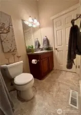 Main bathroom