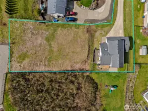 This home is close to so many outdoor amenities. Even Summit Lake, located east of McCleary, is a popular spot for fishing and boating, with species such as rainbow trout and largemouth bass inhabiting its waters.