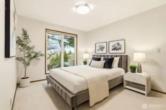 Refreshed light and bright Guest Bedroom