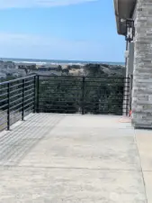 Gorgeous Ocean views, even from the driveway!