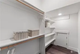 Your guests will appreciate the roomy walk-in closet! The indoor crawlspace access is through the small door.
