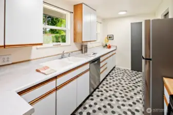Lots of counters and cabinets
