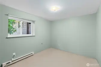Downstairs Bedroom 6