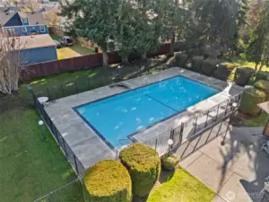 Lovely pool for those warm summer days.