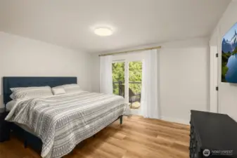 Private Primary Suite on upper level