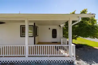 ADU has a spacious covered deck to relax on and enjoy just listening to nature.