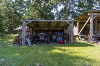 A closer look at the tractor shed.