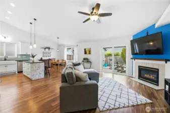 Stunning floors, vaulted ceilings, completely remodeled