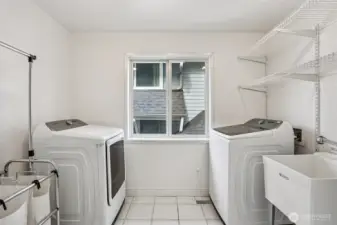 Convenient 2nd floor laundry room.