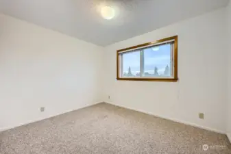 2 Spacious Bedroom