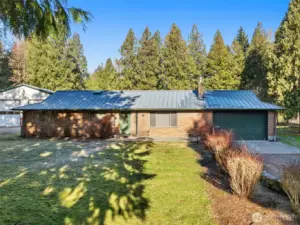 So much potential: Keep the current tenants while you work on your dream building strategy or just move right in by end of Spring 2025. Privacy and space! -The possibilities are endless!