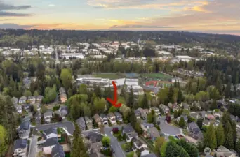 Easy access to schools and freeway