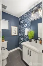 Powder room on 1st floor