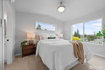 Photographs are for illustrative purposes only. Features, finishes, interior/exterior colors, landscaping and floorplan shown may vary from actual homes built.