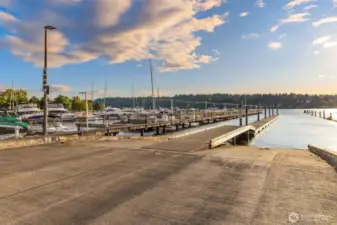 Launch into lake life with ease—Newport Shores’ private boat launch puts adventure just steps from your door.