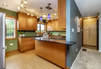 Kitchen eating space