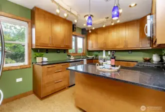 Alot of cabinet space