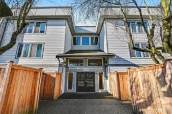 Linden Condo Community