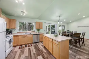 Kitchen With island